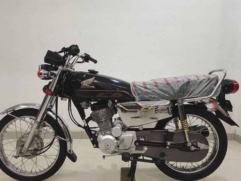 HONDA CG-125 SPECIAL EDITION 3