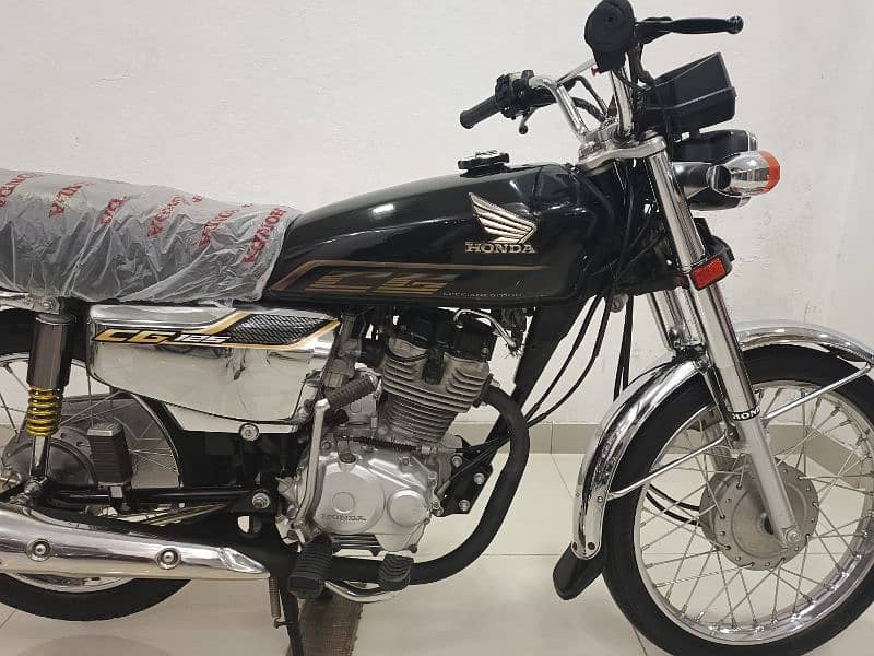 HONDA CG-125 SPECIAL EDITION 4