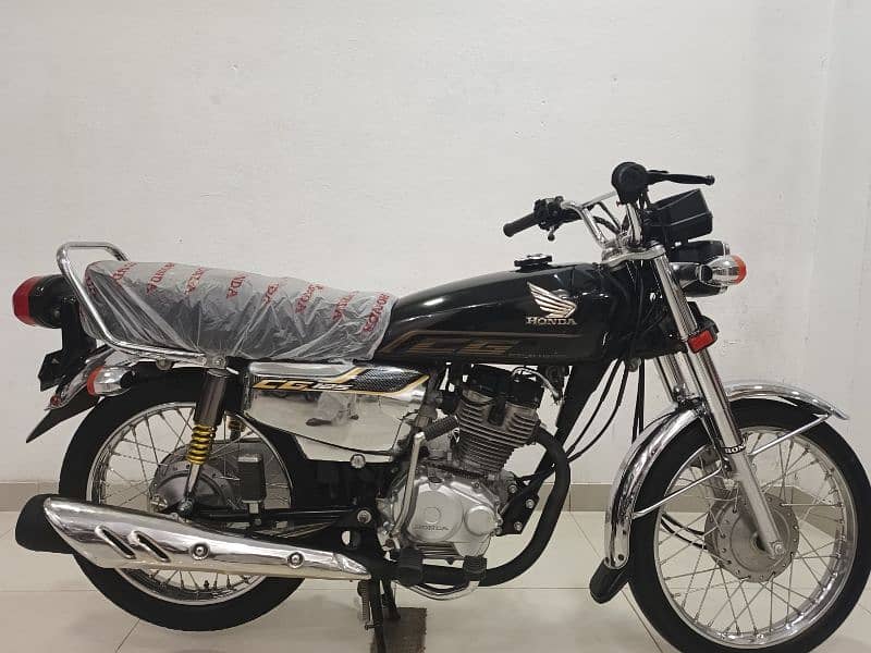 HONDA CG-125 SPECIAL EDITION 6