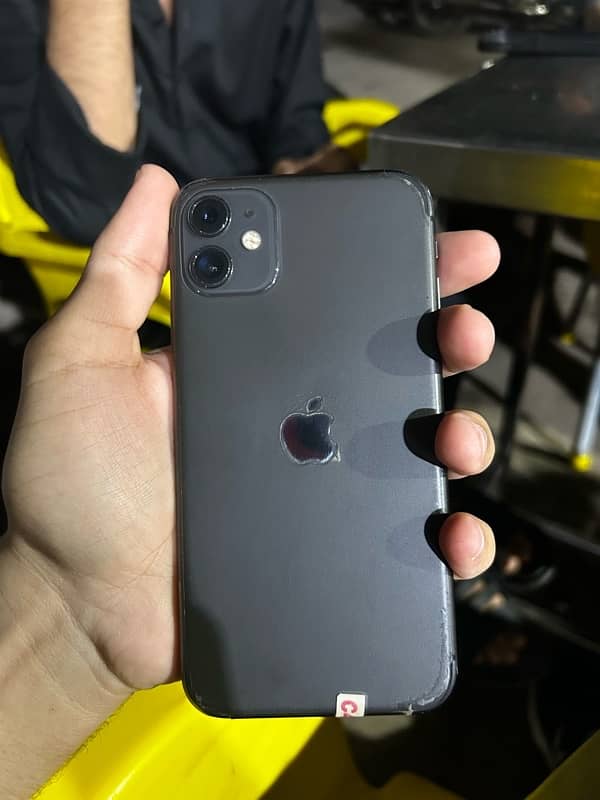 IPhone 11 PTA Approved 128gb Black color 1