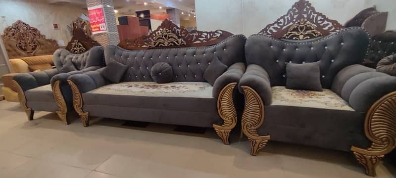 5 seater sofa set 10 yrs warranty 1