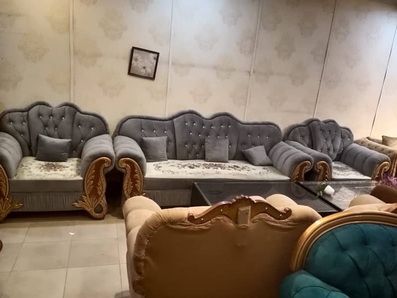 5 seater sofa set 10 yrs warranty 10