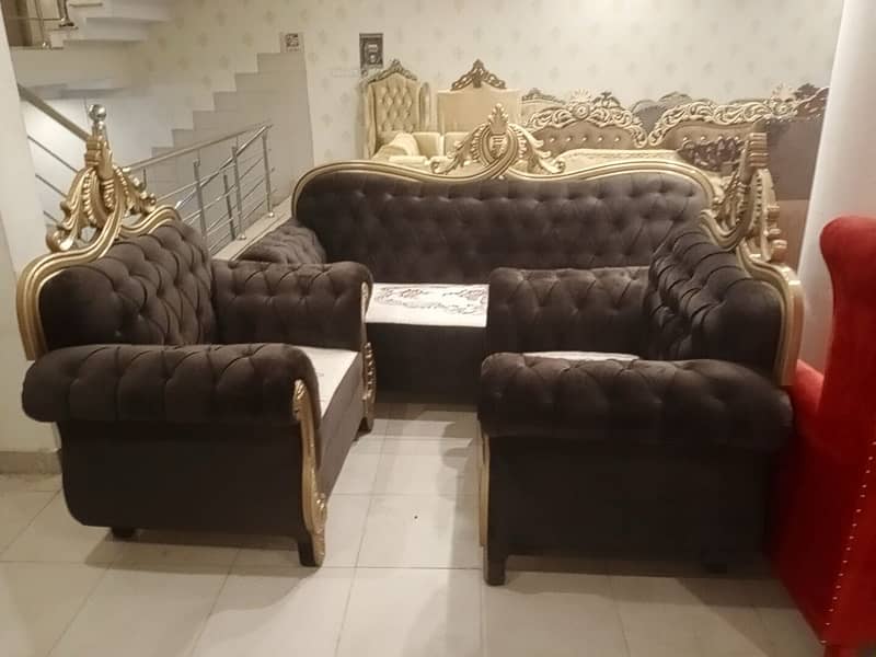 5 seater sofa set 10 yrs warranty 11