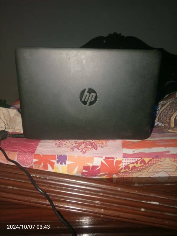 Hp elite book 820 g2 8