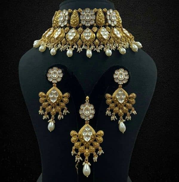 beautiful jewellery 0