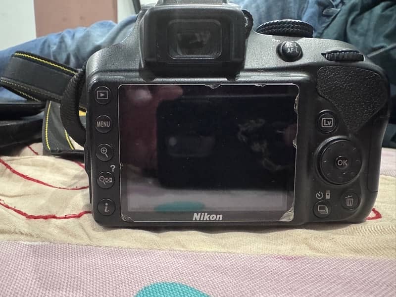 nikon d3400 mint condition 10/10 1