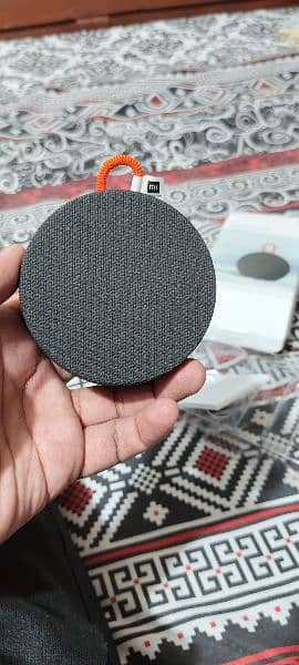 MI Portable Bluetooth speaker 1