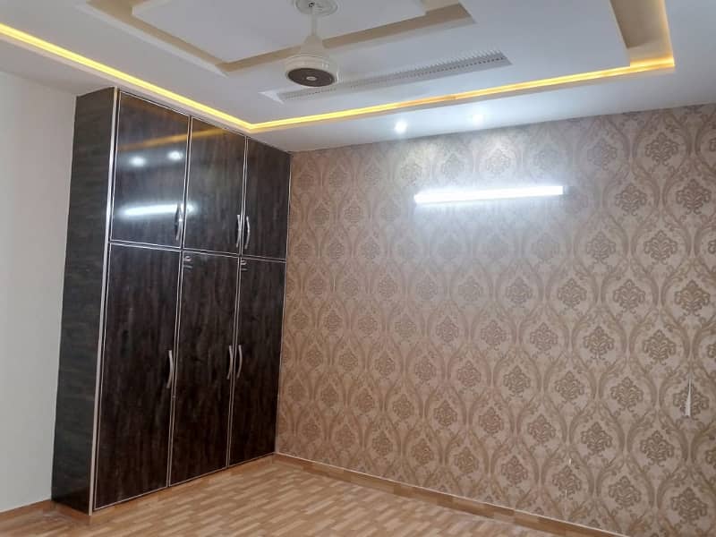 10 marla 2bed superb upper portion in wapda town F-2 block 8