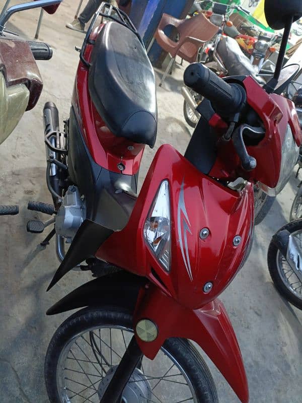 power scooty 70cc automatic mobile no# 03004142432# 11