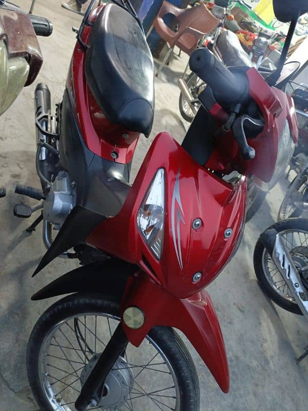 power scooty 70cc automatic mobile no# 03004142432# 12