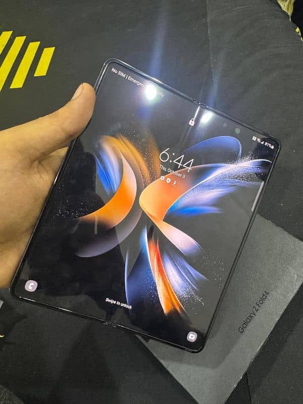 Samsung Galaxy fold 4 12/256 1