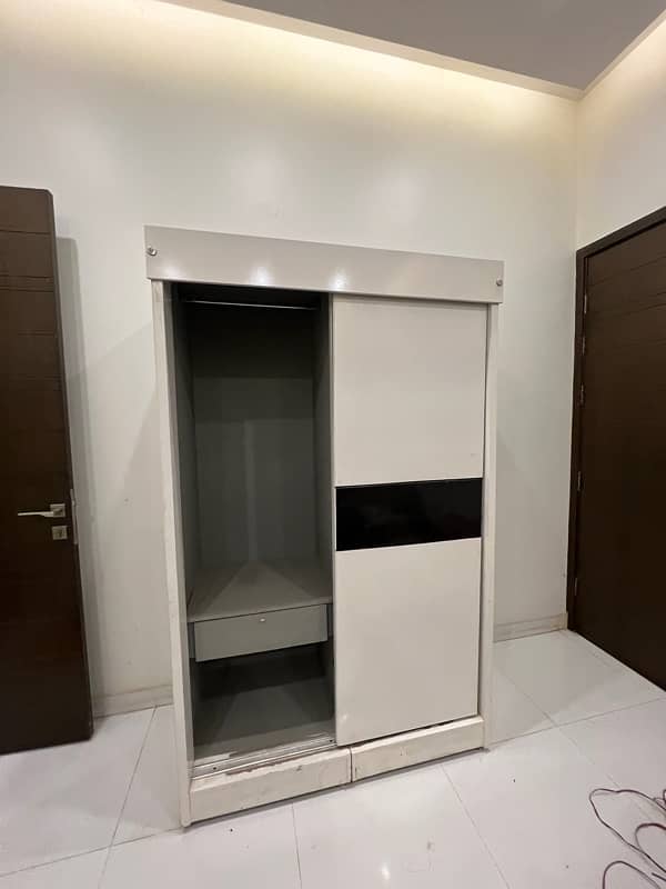 sliding wardrobe for sale 2