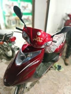 united 100cc scooties 49cc japanese scooties contact at 03004142432