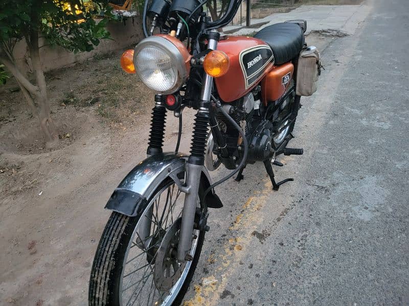 Honda CB 125S (XL 125) 11