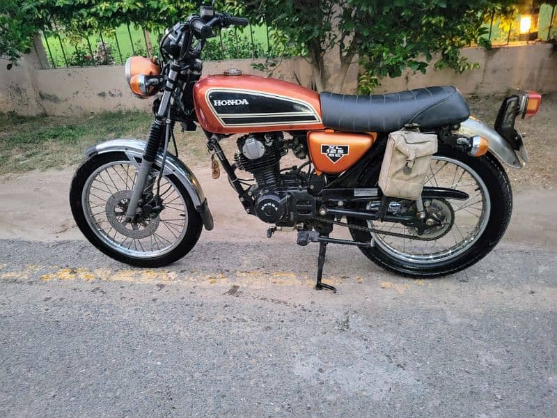 Honda CB 125S (XL 125) 13