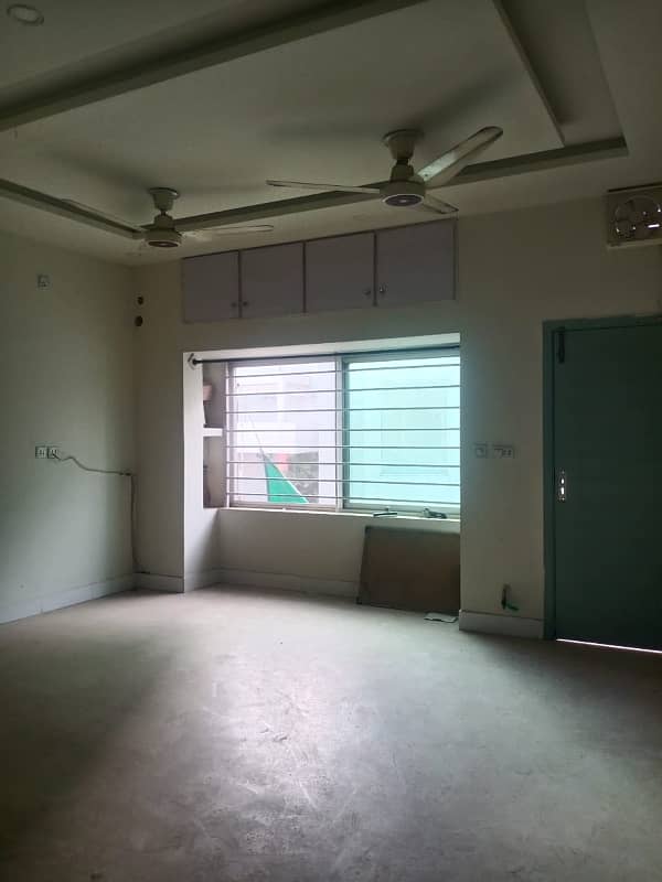 Upper Portion available for Rent in G-15 11