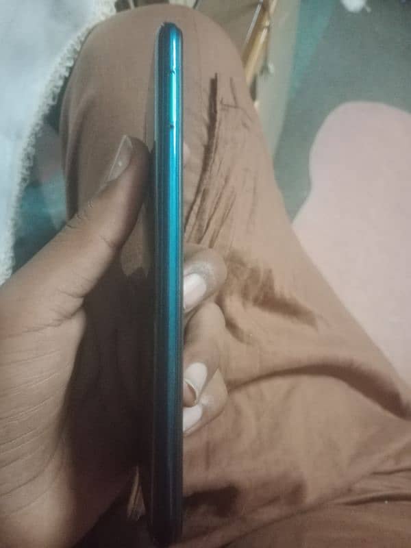 inifinix hot 9 4 64 for sale 3