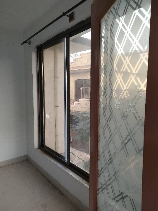 Fist faloor house for rent defince road near khwaja chowk 12