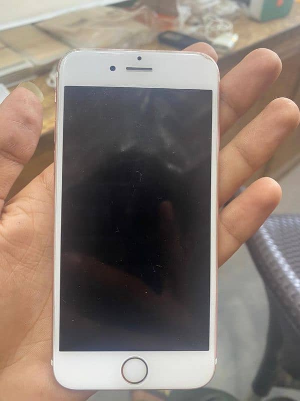 I PHONE 6S NON PTA 1