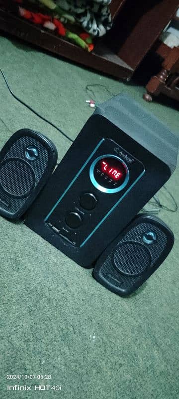 Bluetooth speaker set 3