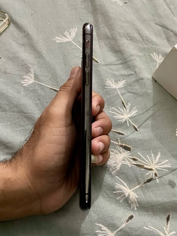 iPhone X 64gb pta approve 1