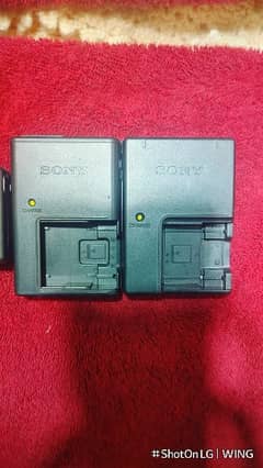 Sony and Nikon camera battery charger original total working