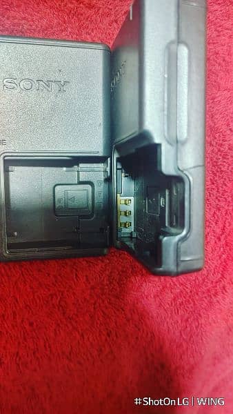 Sony and Nikon camera battery charger original total working 3