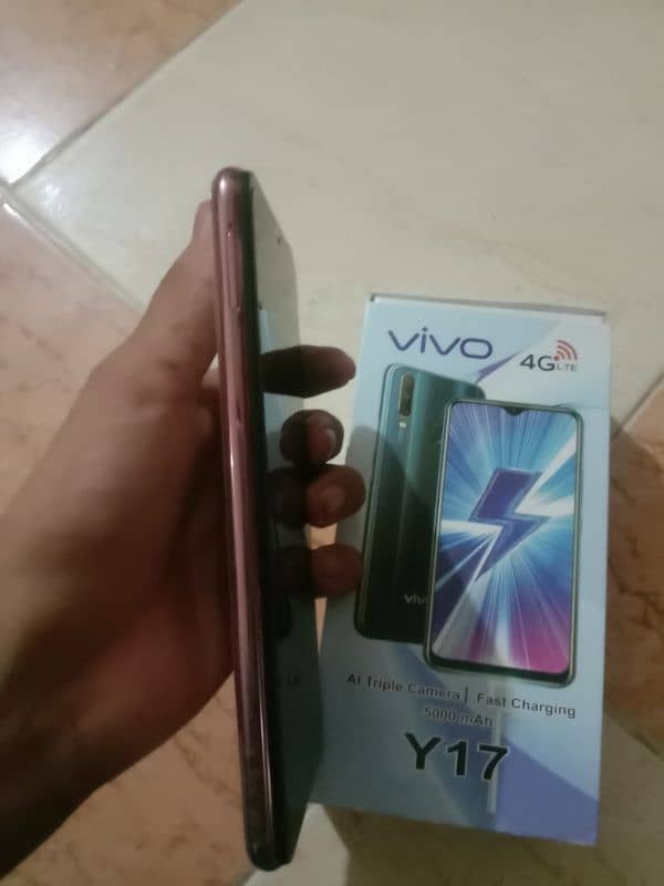 vivo y17 6