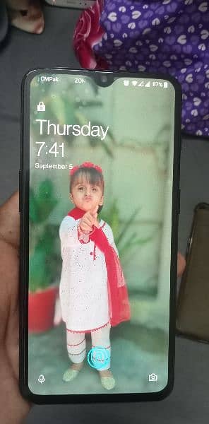 One plus 6t 8gb 128gb only set. 2