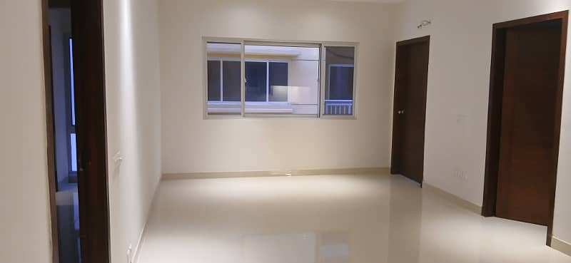 Luxury Un Furnished Facing Courtyard 2 Bed Apartment Available For Rent Near DHA Phase 4 3