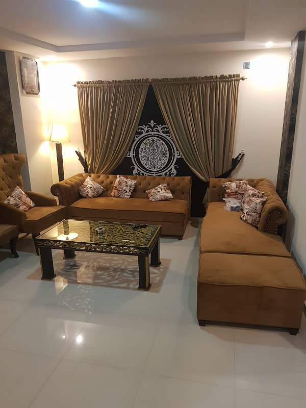 Par day short time one bed appatment for rent bahira town phase 6 any time available 1