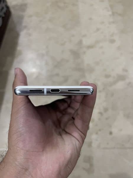 Google pixel 6 pro non PTA 12