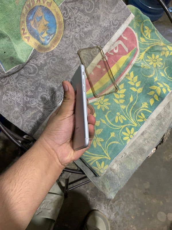 iphone 7 none PTA 8