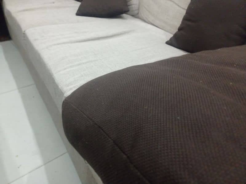 5 seater sofa 3. . 2 very good condition 2