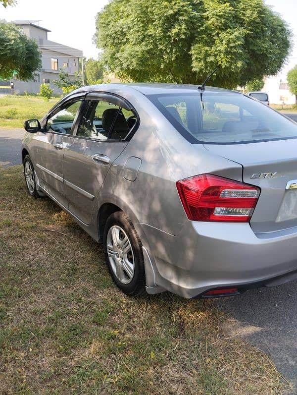 Honda City 1.3 IVTEC 2019 10