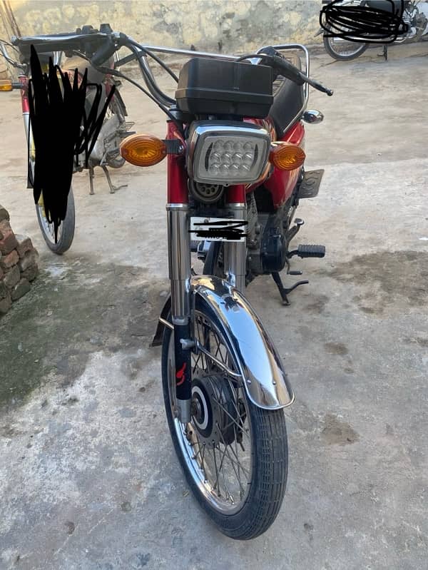 honda 125 red colour 2021 model for sale 2