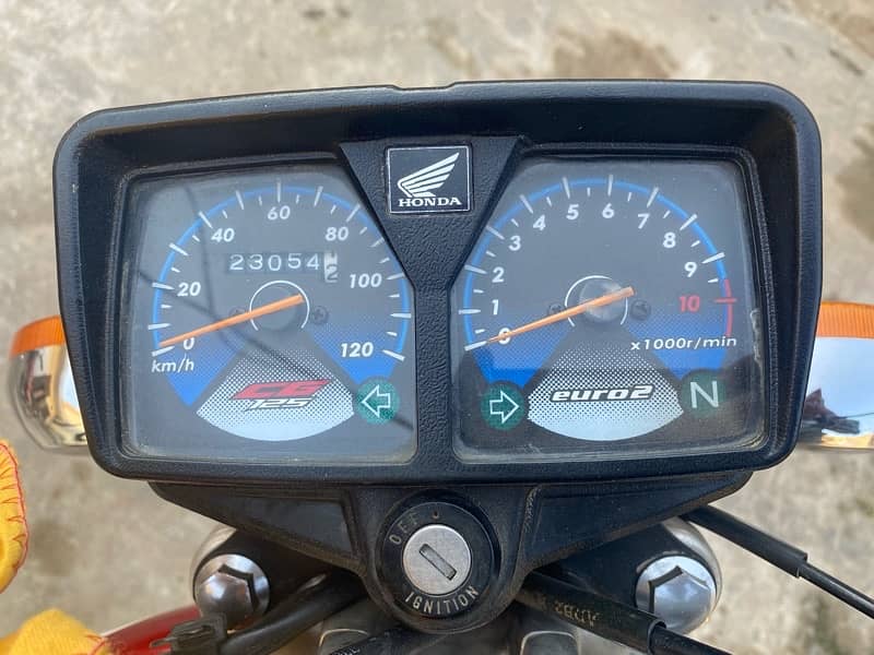 honda 125 red colour 2021 model for sale 5