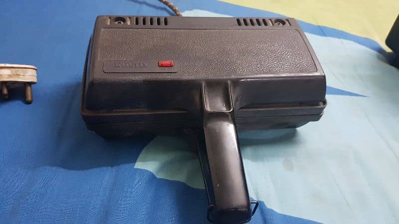 v. good condition sandwich maker 1