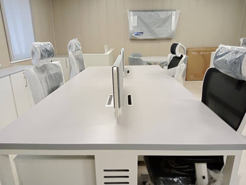 Office Furniture/Table/Chair/workstation/Conference Table 12