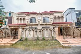 10 Marla House For Sale In Paragon City Lahore