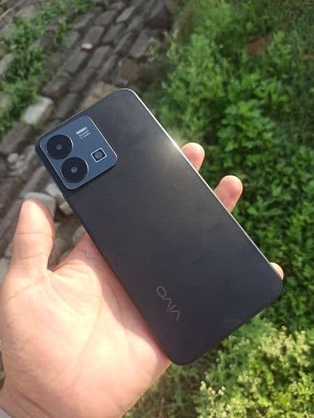 vivo Mobile Y35 urgent sale 6