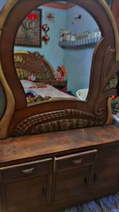 dressing table