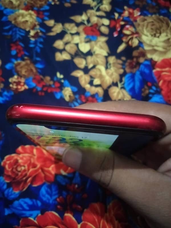 iphone XR all okay no open no repair 4