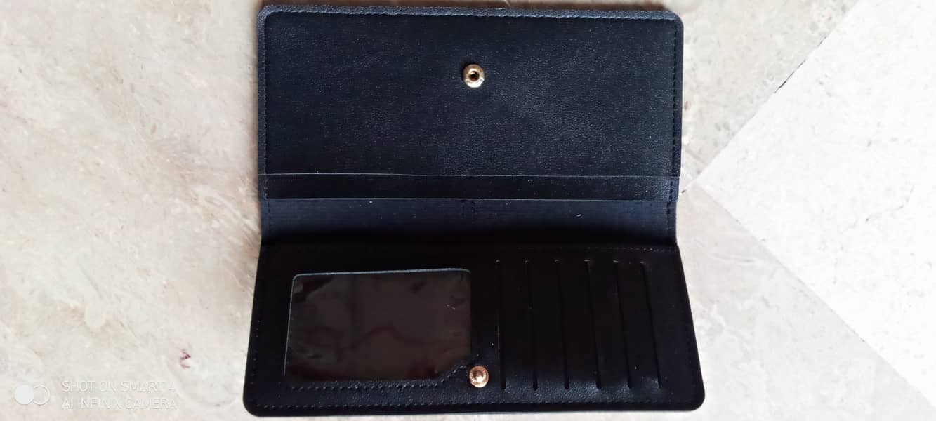 Black women's wallet 3