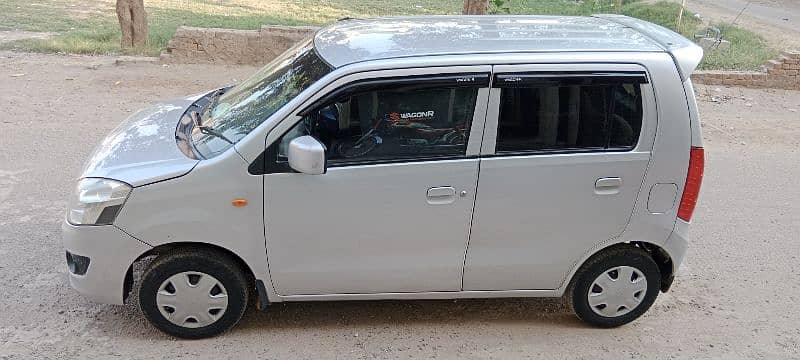 Suzuki Wagon R 2017 Model 3