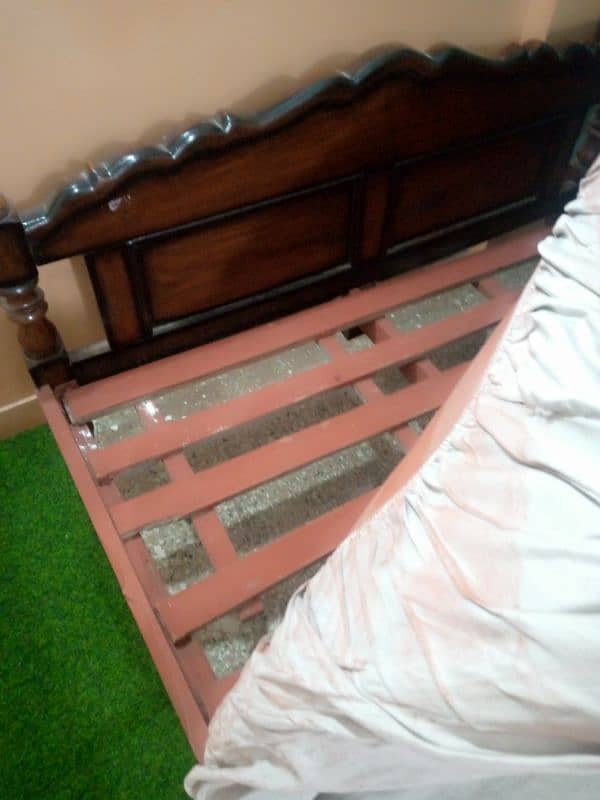 pure sheeshum queen size double bed 2