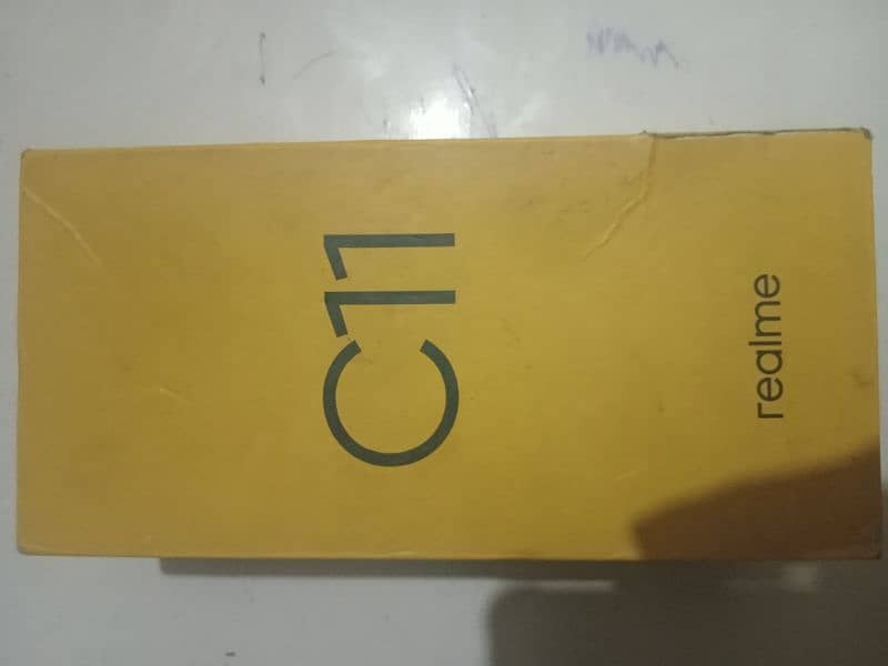 realme c11 2/32 with box 8