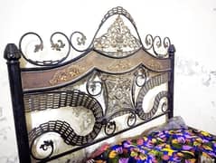 Double bed iron bed for sale available 0