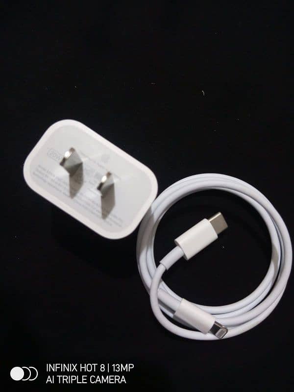 Iphone 14pro max Charger and Cable 20watt new conditon 100% original. 3