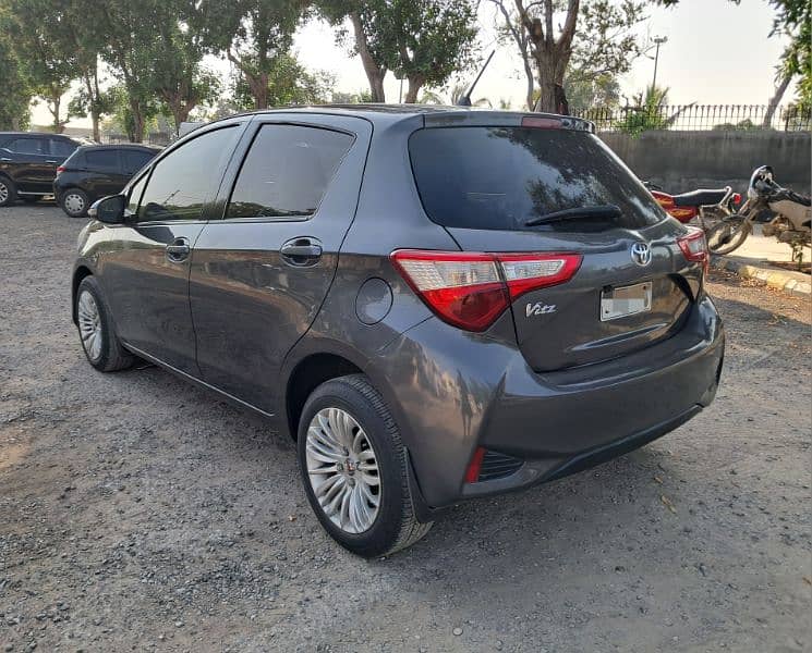 Toyota Vitz 2018/2022 4